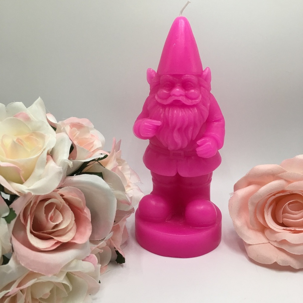 Pink gnome candle wax 7β tall gift π bow - Picture 4 of 6